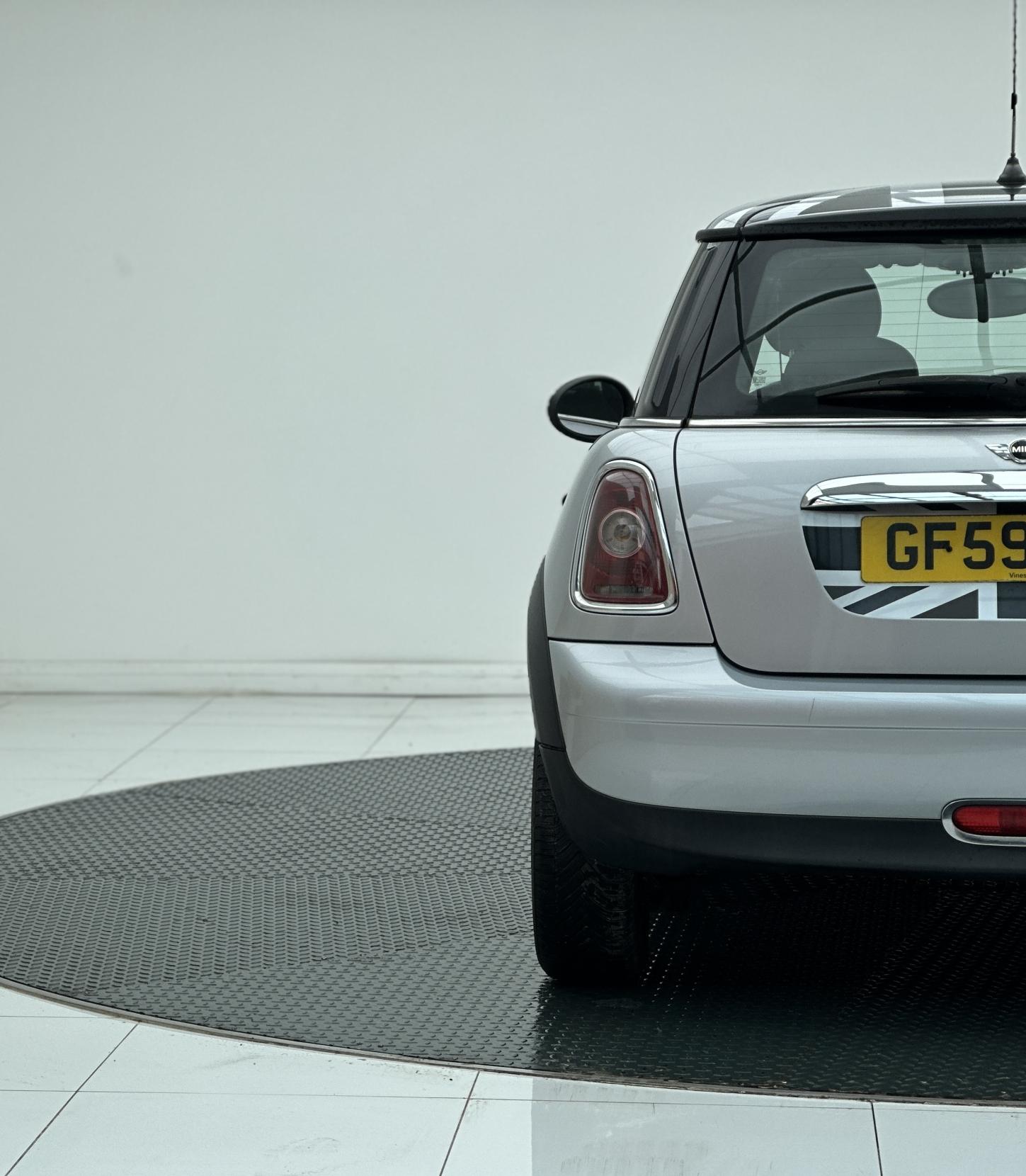 MINI Hatch 1.4 One Hatchback 3dr Petrol Manual Euro 4 (95 ps)