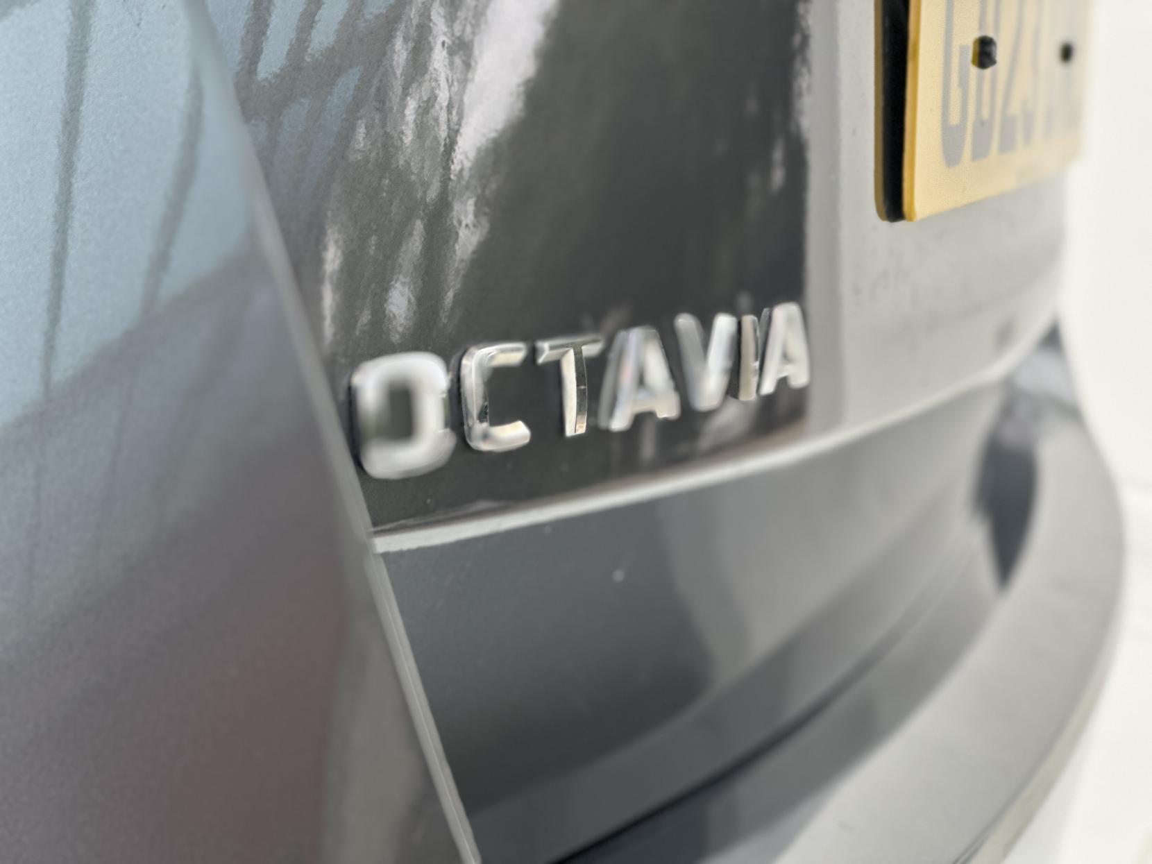 Skoda Octavia 1.0 TSI SE Technology Estate 5dr Petrol Manual Euro 6 (s/s) (110 ps)