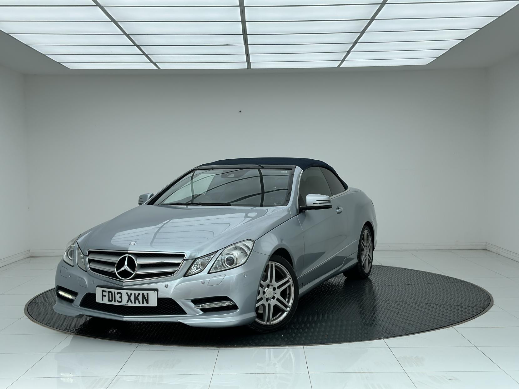 Mercedes-Benz E Class 1.8 E200 BlueEfficiency Sport Cabriolet 2dr Petrol G-Tronic+ Euro 5 (s/s) (184 ps)