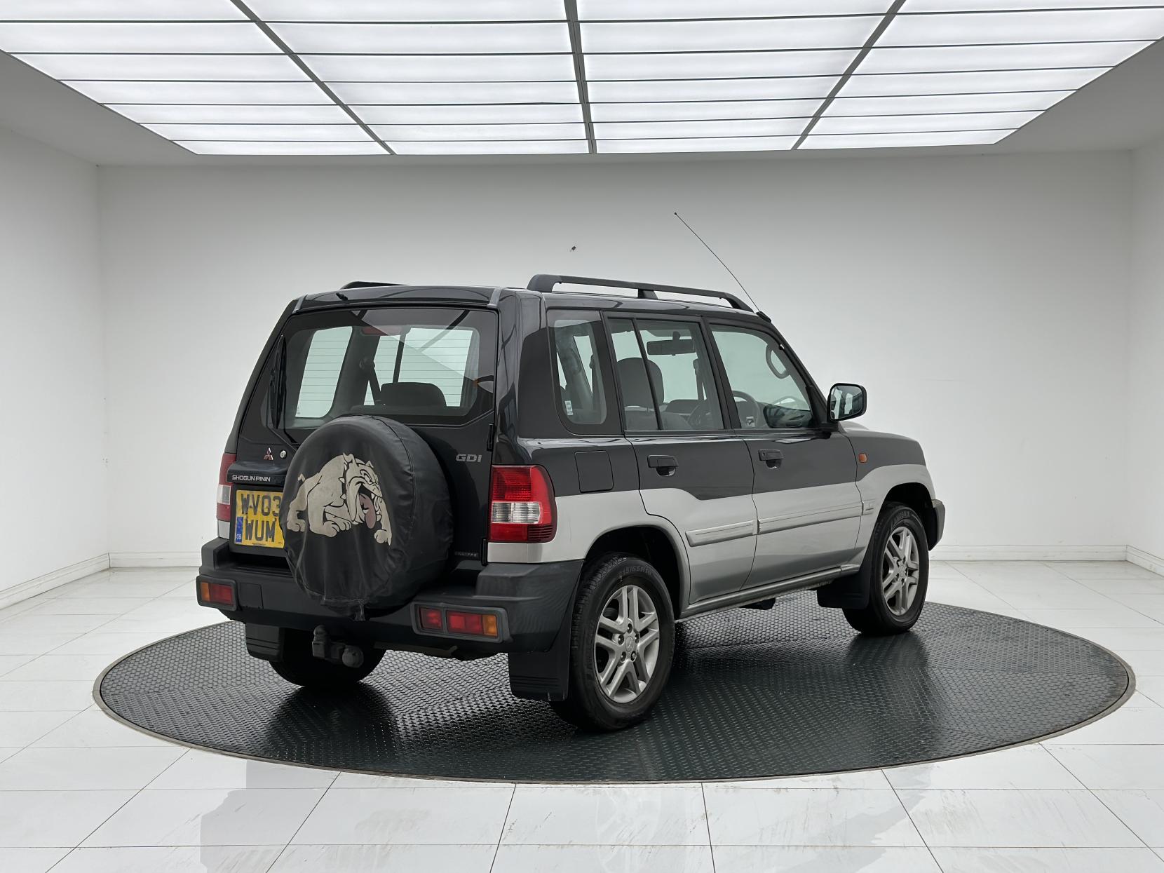 Mitsubishi Shogun Pinin 2.0 GDi Equippe SUV 5dr Petrol Manual (227 g/km, 127 bhp)