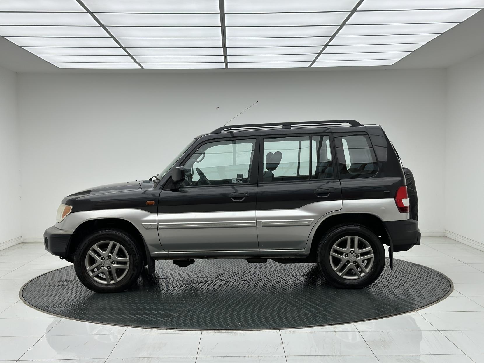 Mitsubishi Shogun Pinin 2.0 GDi Equippe SUV 5dr Petrol Manual (227 g/km, 127 bhp)