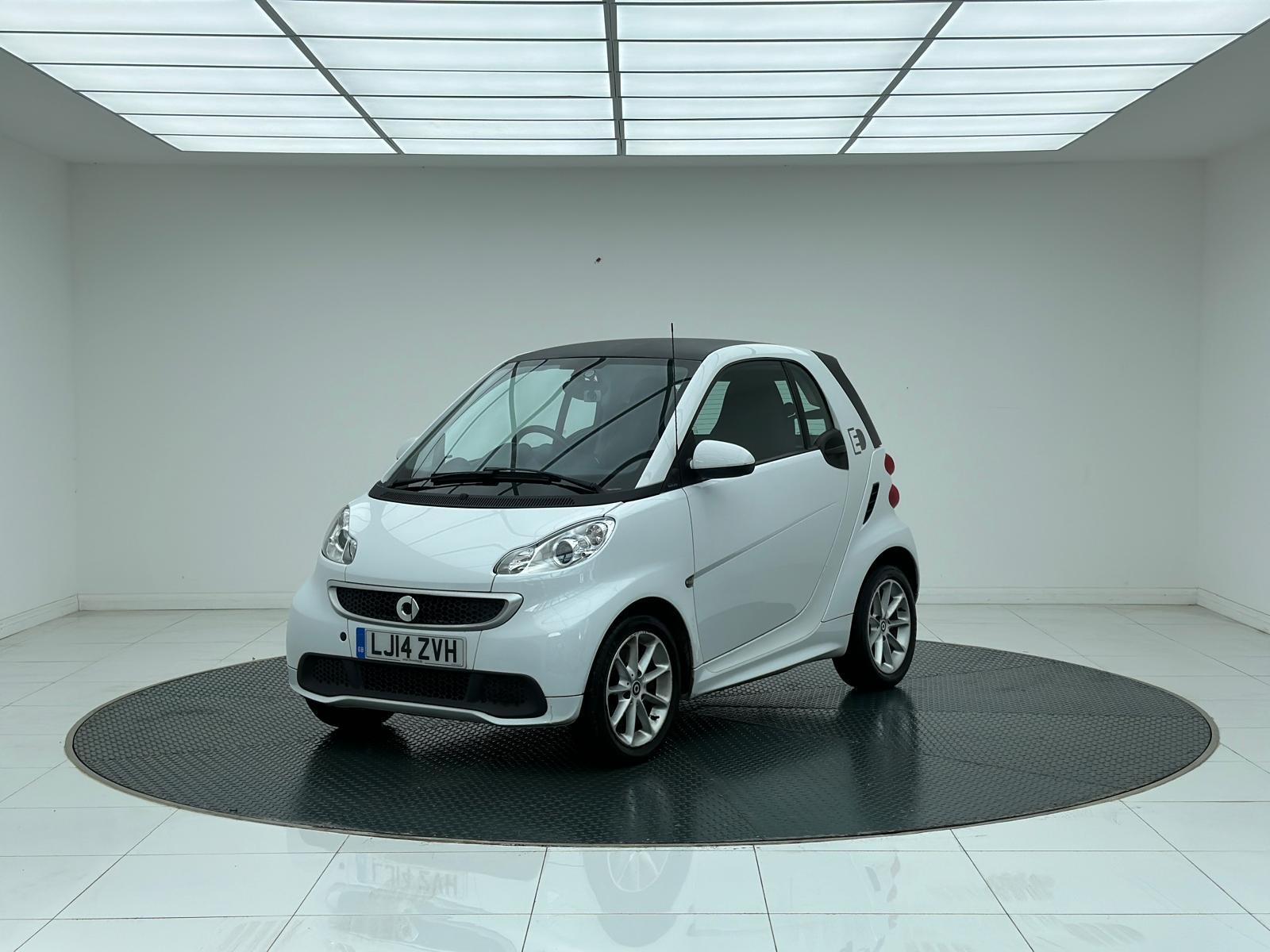 Smart fortwo Electric Drive Coupe 2dr Electric Auto (74 bhp)