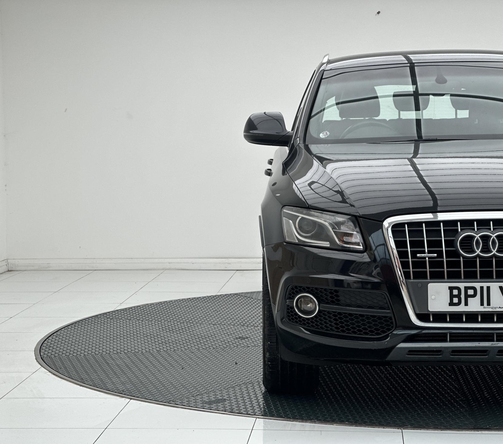 Audi Q5 2.0 TDI S line Special Edition SUV 5dr Diesel S Tronic quattro Euro 5 (170 ps)