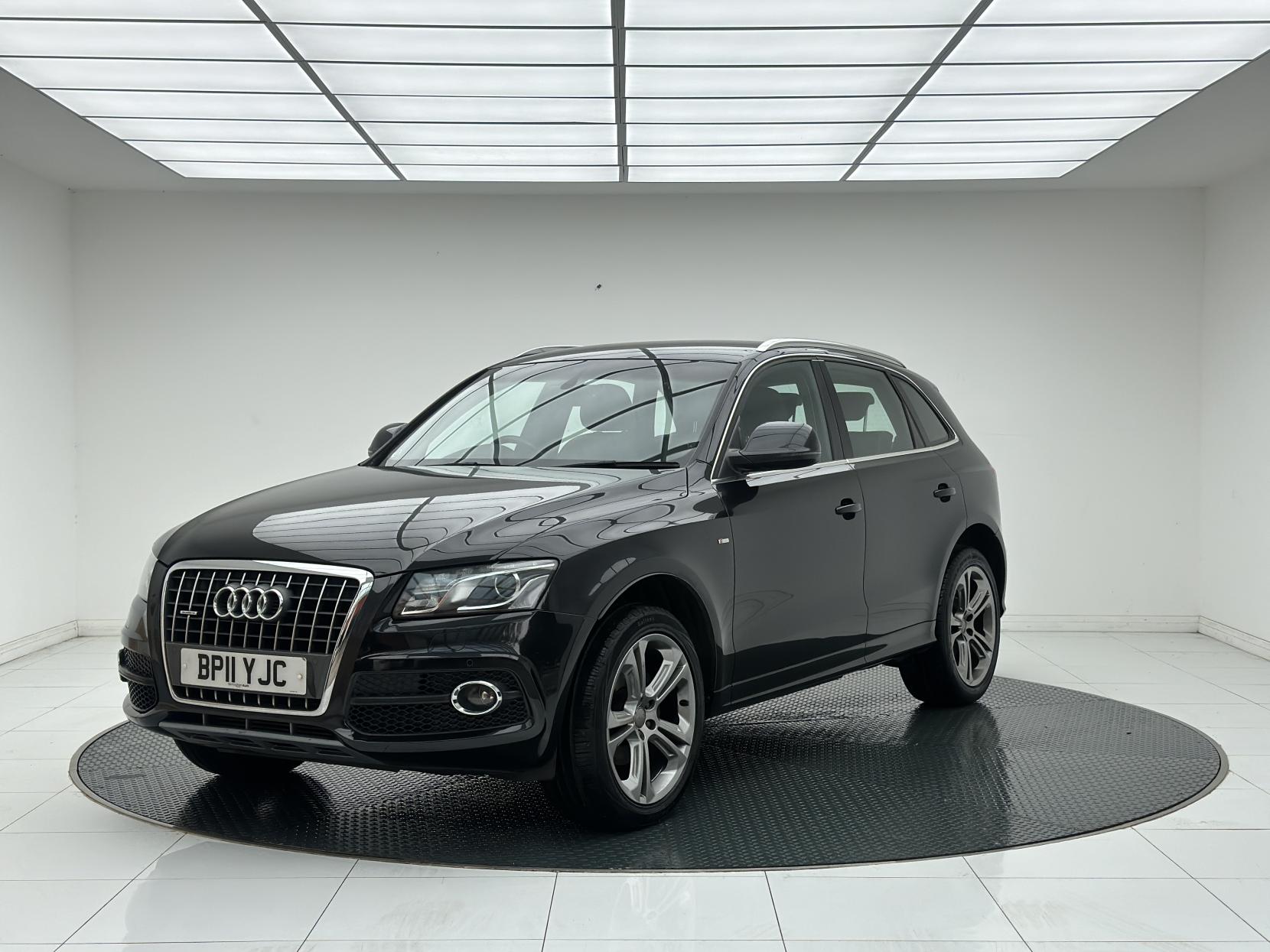 Audi Q5 2.0 TDI S line Special Edition SUV 5dr Diesel S Tronic quattro Euro 5 (170 ps)