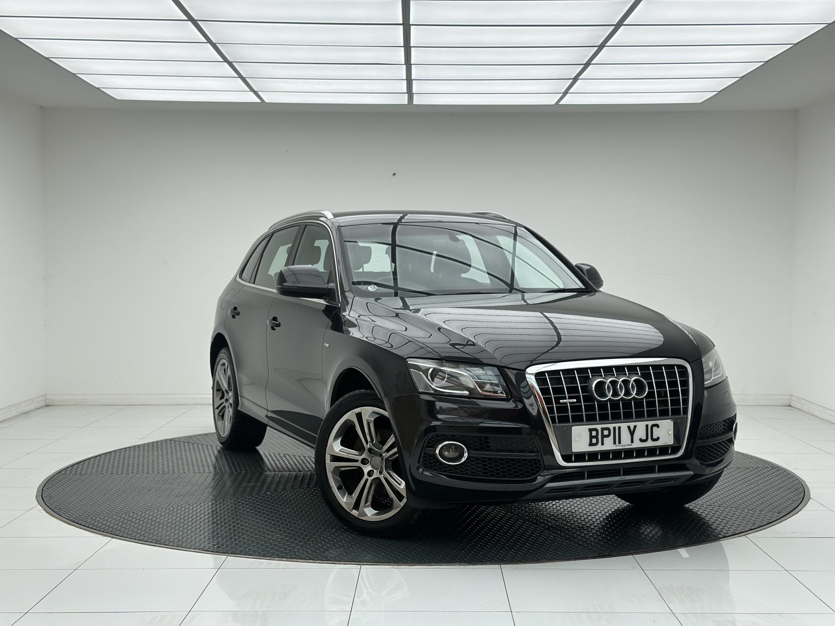 Audi Q5 2.0 TDI S line Special Edition SUV 5dr Diesel S Tronic quattro Euro 5 (170 ps)