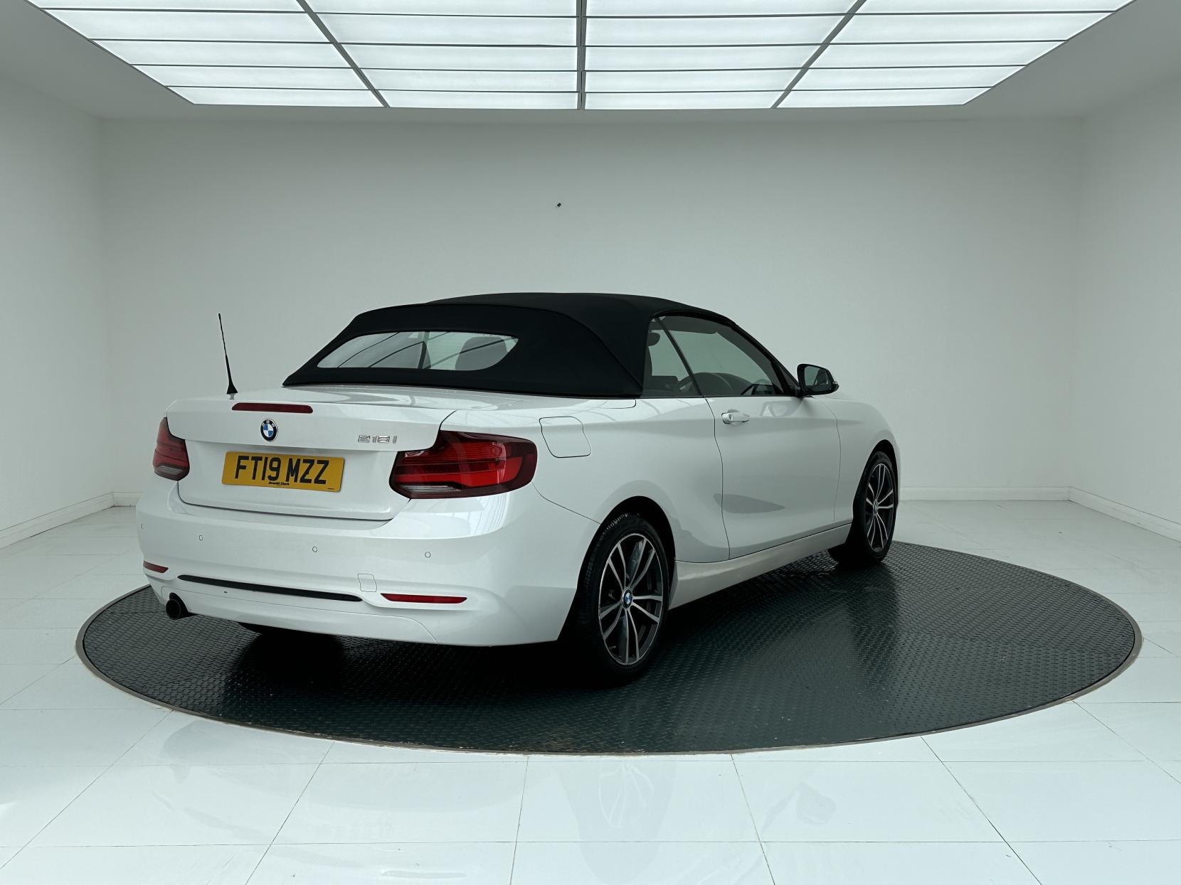 BMW 2 Series 1.5 218i GPF Sport Convertible 2dr Petrol Auto Euro 6 (s/s) (136 ps)