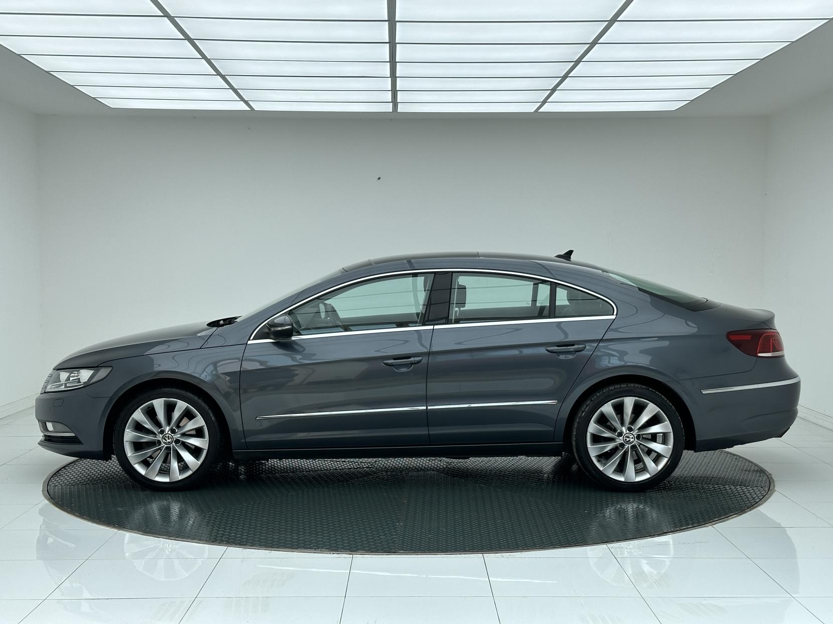 Volkswagen CC 1.8 TSI BlueMotion Tech Moda Saloon 4dr Petrol DSG Euro 5 (s/s) (160 ps)