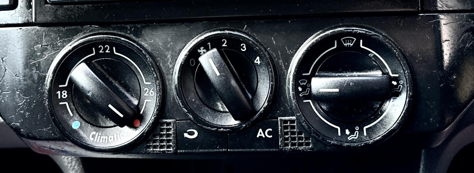 Volkswagen Polo 1.2 S Hatchback 3dr Petrol Manual (144 g/km, 55 bhp)