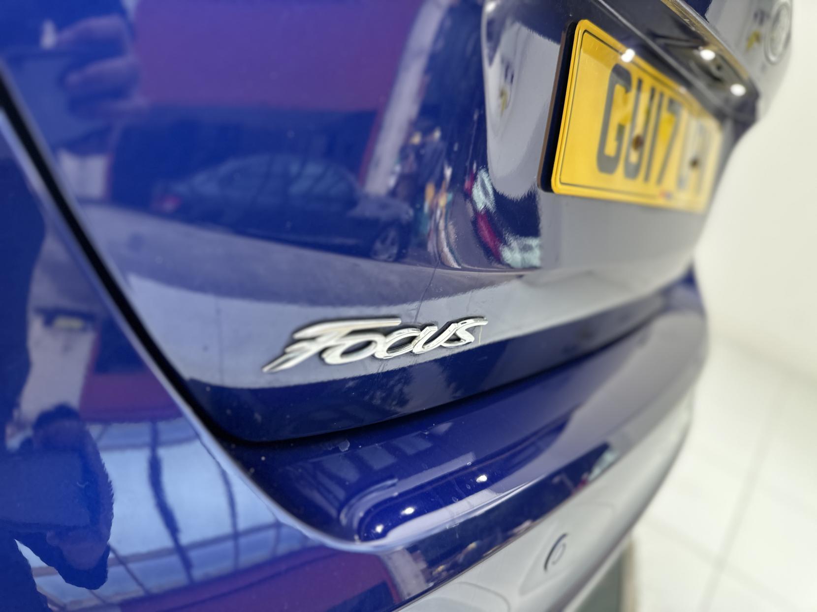 Ford Focus 1.0T EcoBoost Titanium Hatchback 5dr Petrol Auto Euro 6 (s/s) (125 ps)