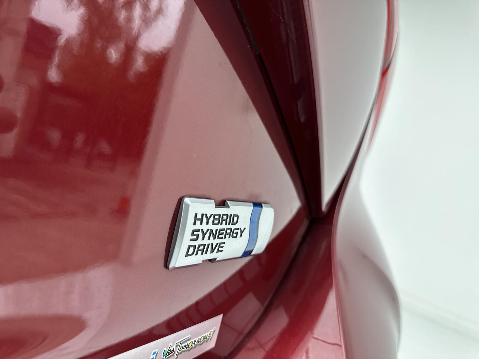 Toyota Yaris 1.5 VVT-h Active Hatchback 5dr Petrol Hybrid E-CVT Euro 6 (s/s) (100 ps)
