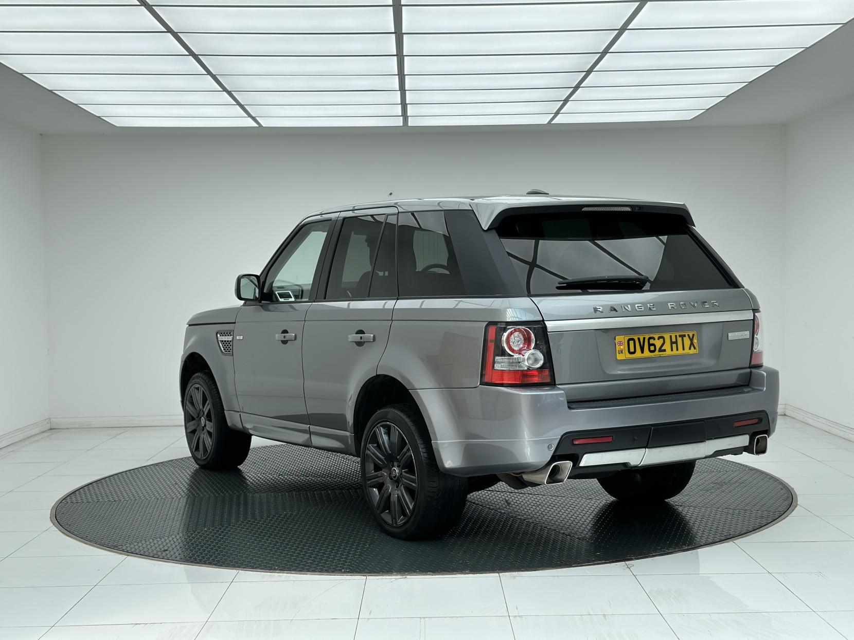 Land Rover Range Rover Sport 3.0 SD V6 Autobiography Sport SUV 5dr Diesel Auto 4WD Euro 5 (255 bhp)