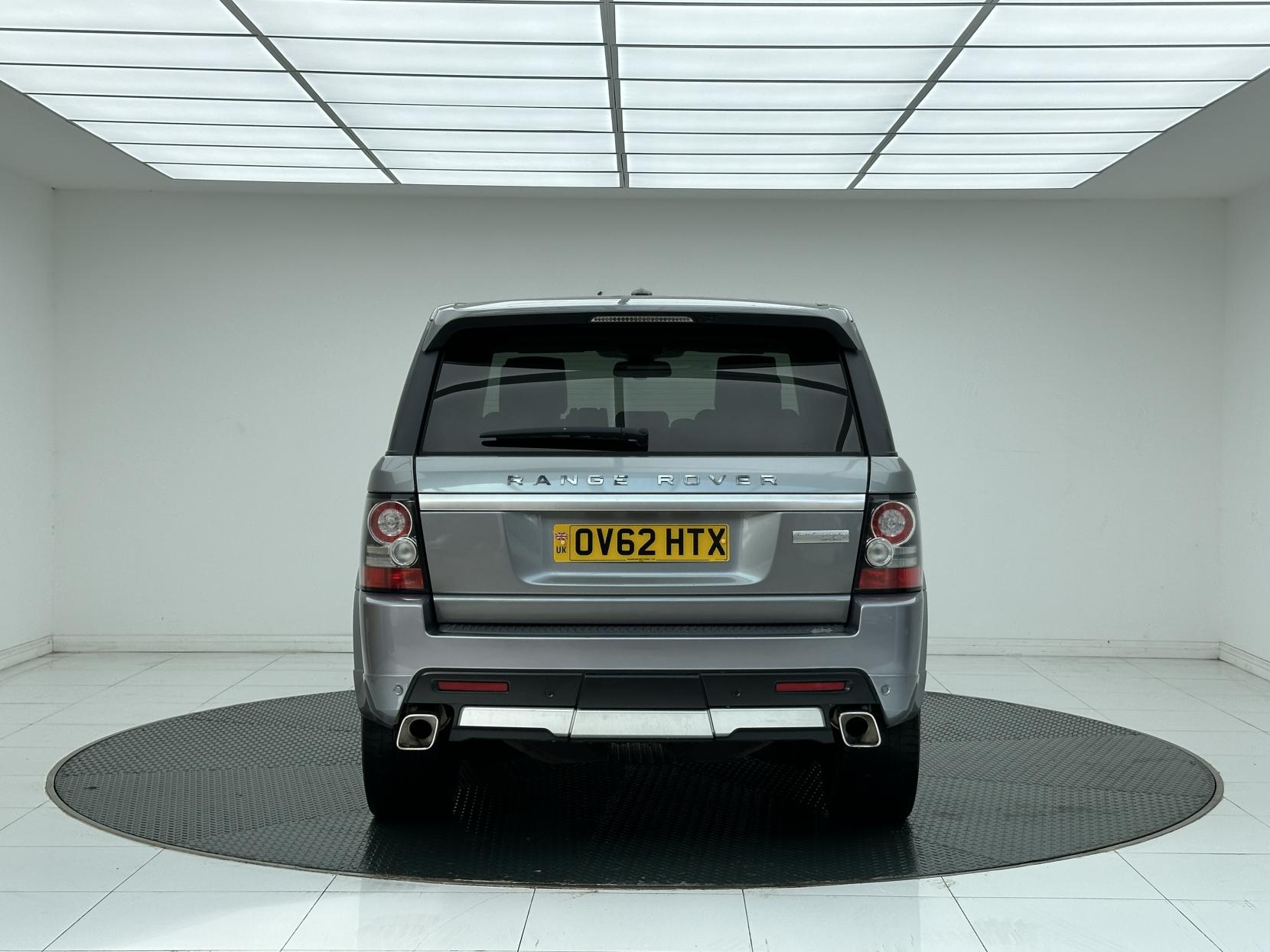 Land Rover Range Rover Sport 3.0 SD V6 Autobiography Sport SUV 5dr Diesel Auto 4WD Euro 5 (255 bhp)