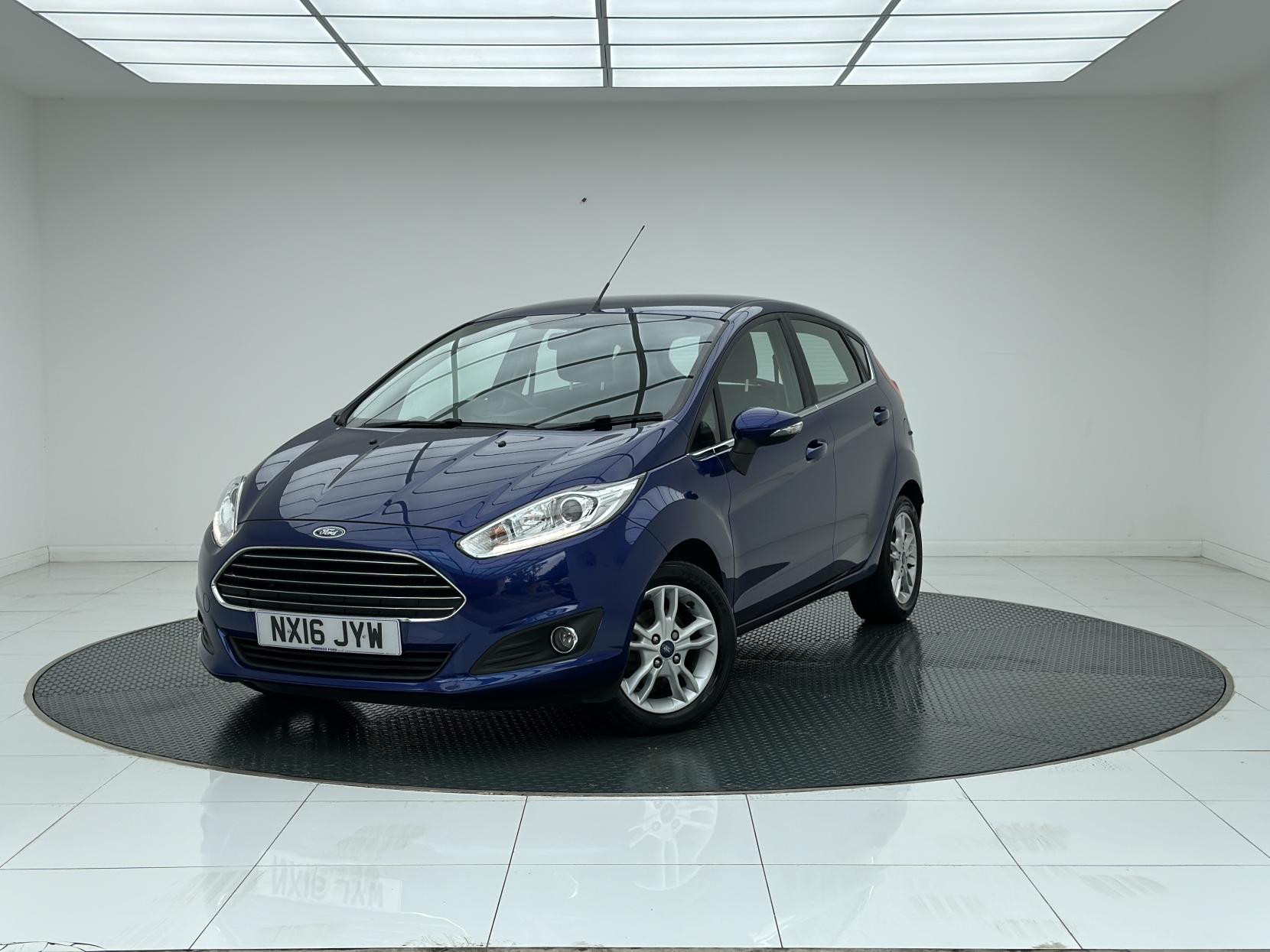 Ford Fiesta 1.0T EcoBoost Zetec Hatchback 5dr Petrol Powershift Euro 6 (100 ps)