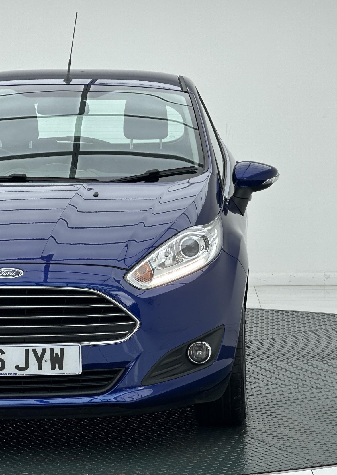 Ford Fiesta 1.0T EcoBoost Zetec Hatchback 5dr Petrol Powershift Euro 6 (100 ps)